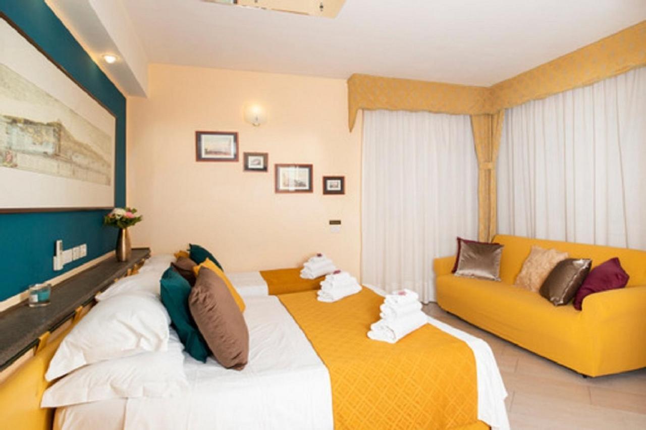 נאפולי Hotel San Paolo מראה חיצוני תמונה